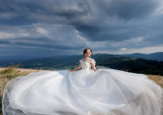 What To Look for When Buying a Used Wedding Dress?