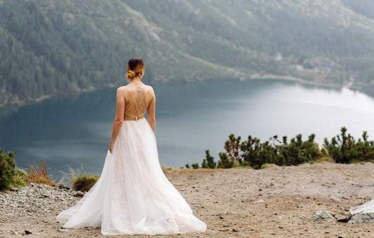 Is Sunlight Your Wedding Dress's Worst Enemy?